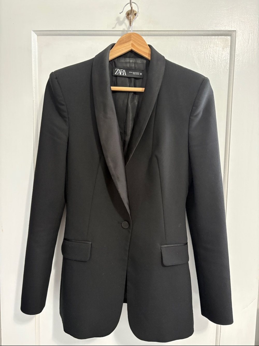 Zara Black Satin Shawl-Lapel Blazer